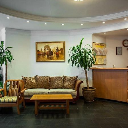 Hotel Obolon Kyiv Exterior photo