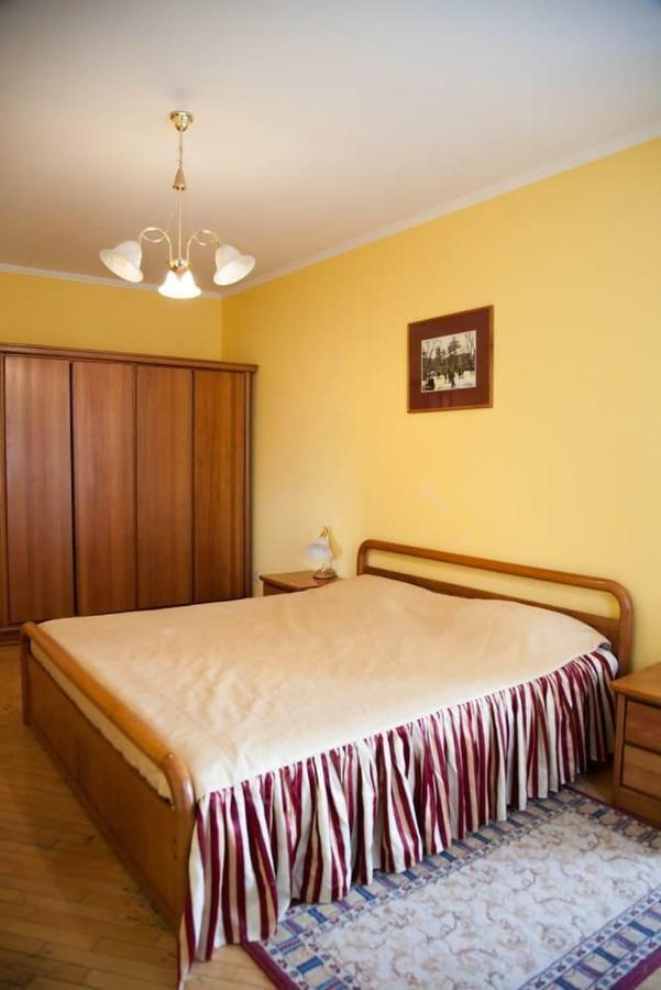 Hotel Obolon Kyiv Exterior photo